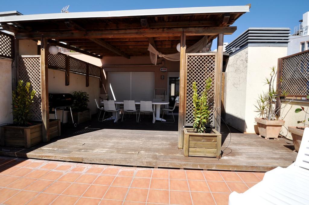 Duplex Llaverias Apartment